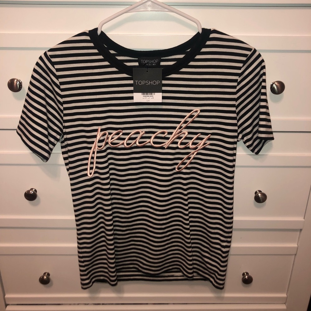 black n white striped t-shirt “peachy”